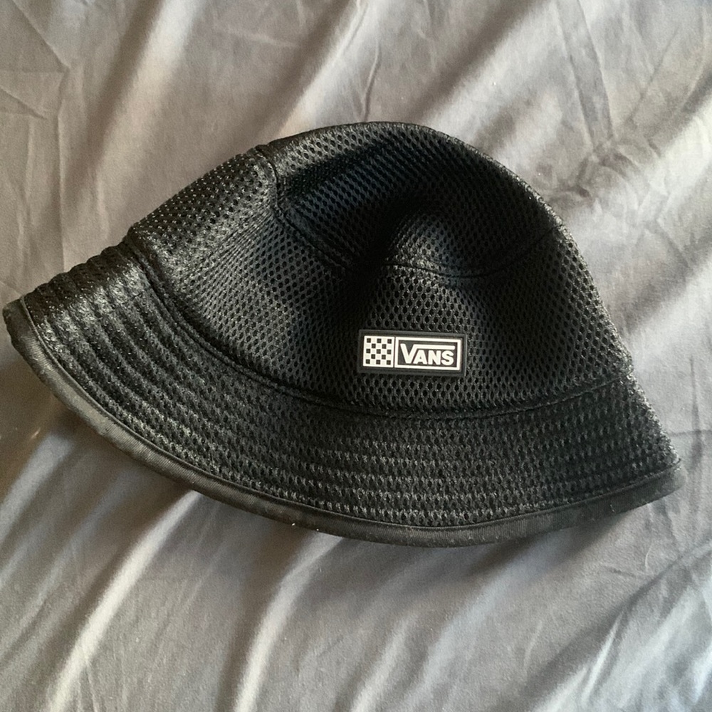 Vans black bucket hat